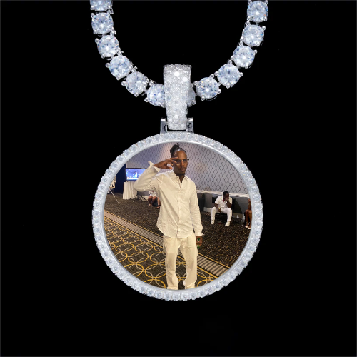 925S & VVS Moissanite 3D Circle Custom Picture Pendant