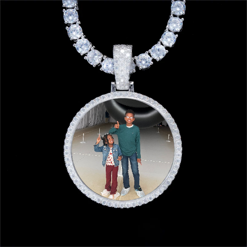 925S & VVS Moissanite 3D Circle Custom Picture Pendant