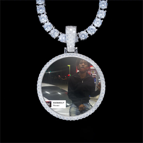 925S & VVS Moissanite 3D Circle Custom Picture Pendant