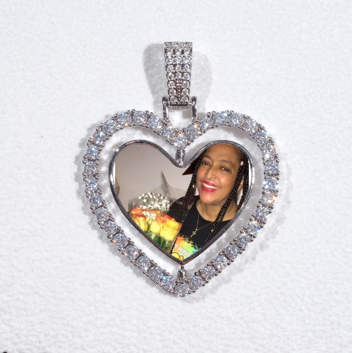 3D Spinning 2-Faced Heart Custom Picture Pendant