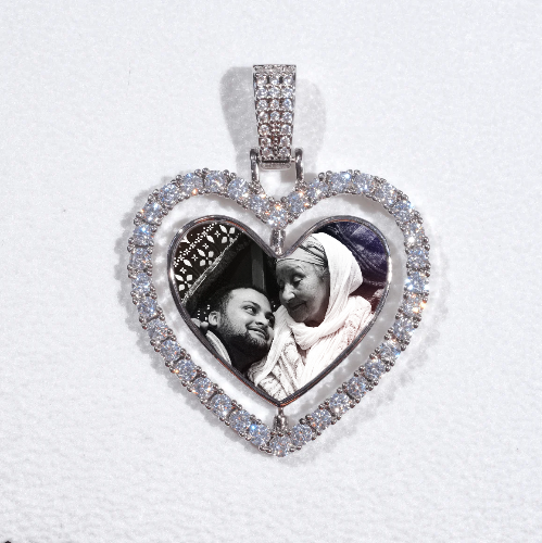 3D Spinning 2-Faced Heart Custom Picture Pendant