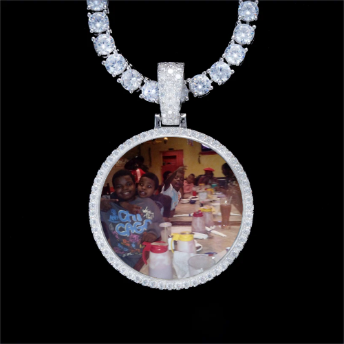 925S & VVS Moissanite 3D Circle Custom Picture Pendant