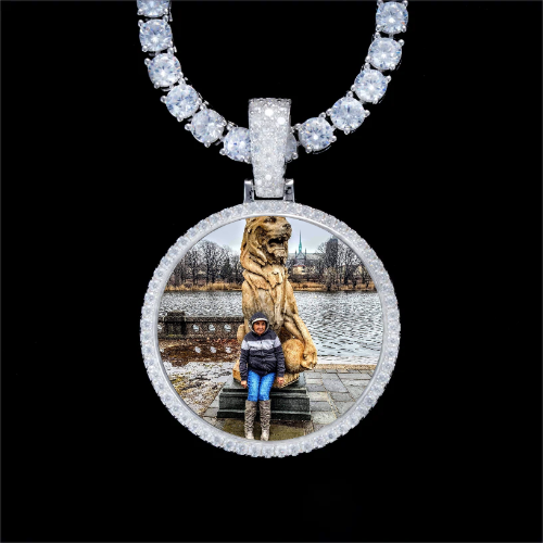 925S & VVS Moissanite 3D Circle Custom Picture Pendant