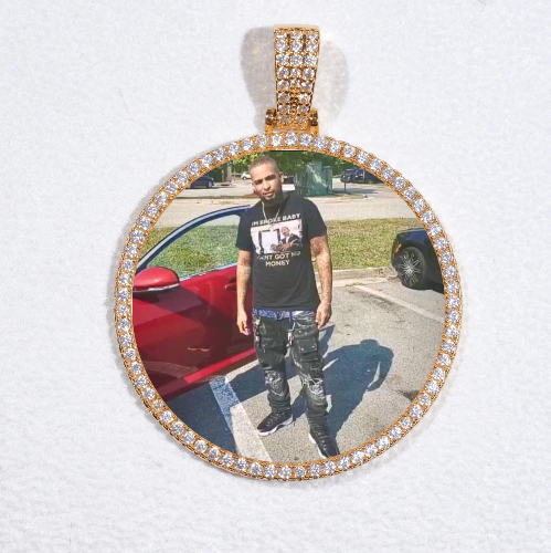 MEDIUM 3D CIRCLE CUSTOM PICTURE PENDANT