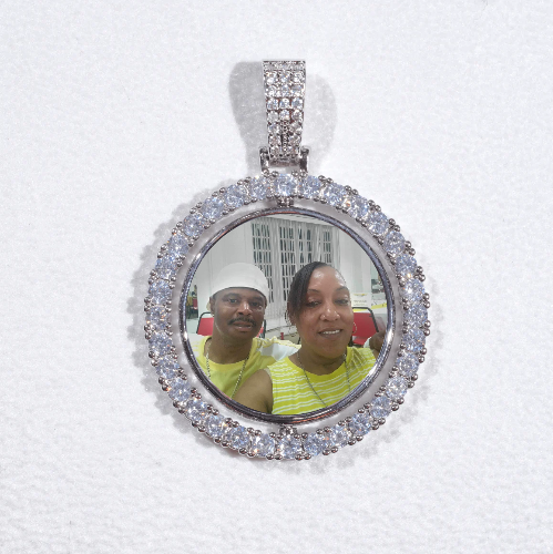 3D Spinning 2-Faced Custom Picture Pendant
