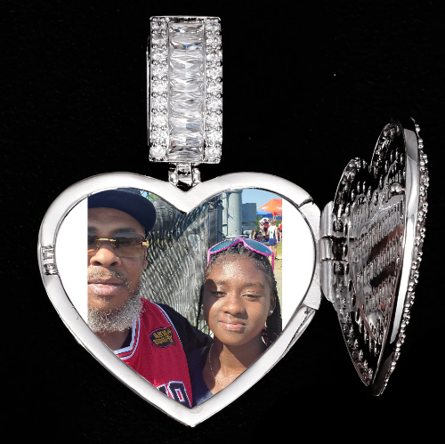 CUSTOM PICTURE PENDANT STYLE-8