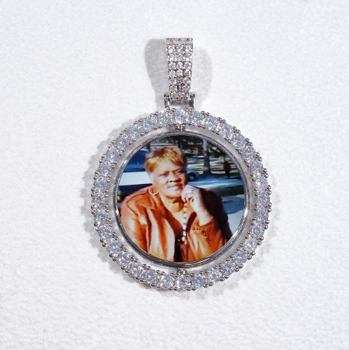 3D Spinning 2-Faced Custom Picture Pendant
