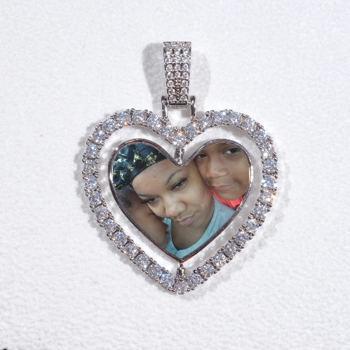 3D Spinning 2-Faced Heart Custom Picture Pendant