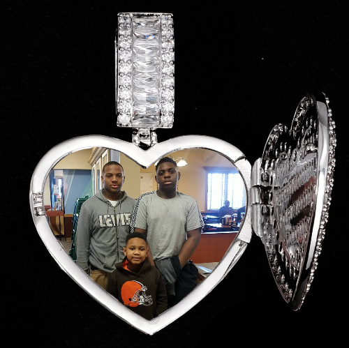 CUSTOM PICTURE PENDANT STYLE-8