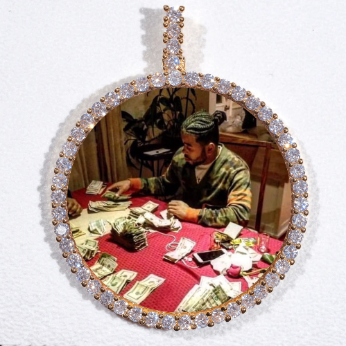 LARGE 3D CIRCLE CUSTOM PICTURE PENDANT