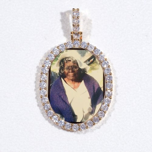 3D Oval Custom Picture Pendant