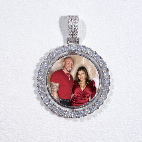 3D Spinning 2-Faced Custom Picture Pendant