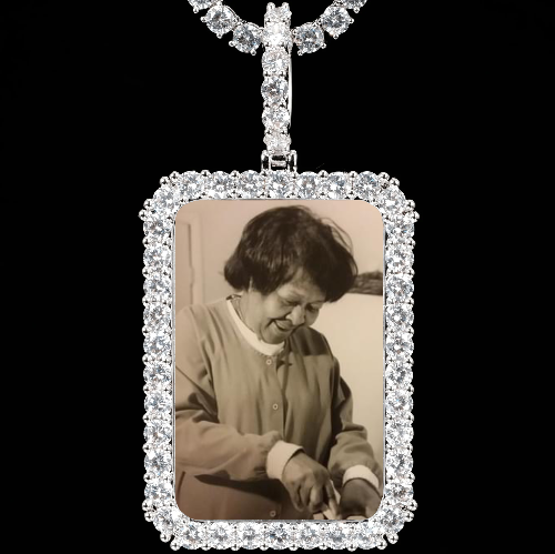 CUSTOM PICTURE PENDANT STYLE-5