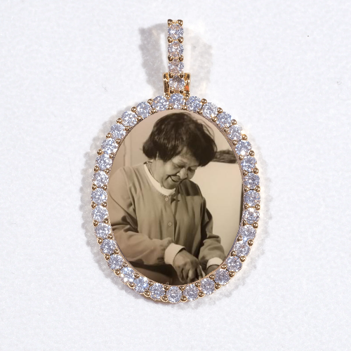3D Oval Custom Picture Pendant