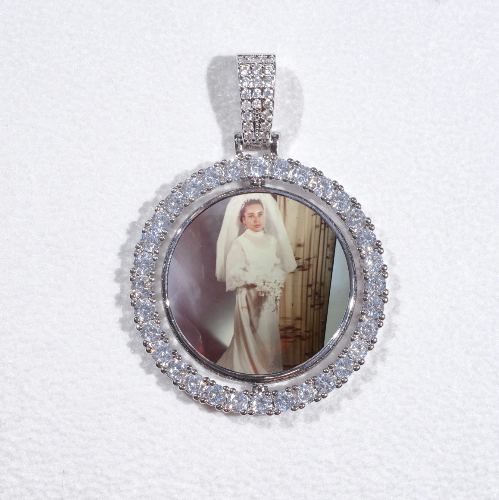 3D Spinning 2-Faced Custom Picture Pendant
