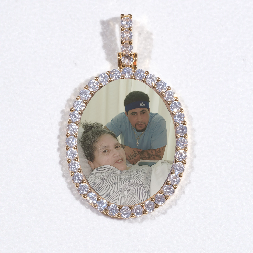 3D Oval Custom Picture Pendant