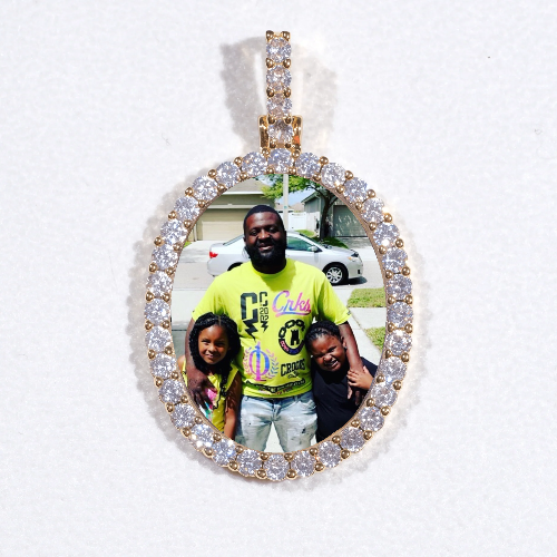 3D Oval Custom Picture Pendant
