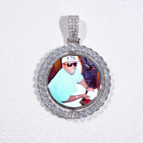 3D Spinning 2-Faced Custom Picture Pendant