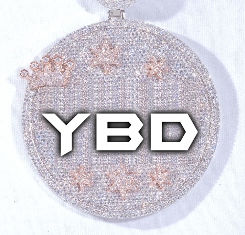 CUSTOM LETTER NECKLACE 3D BIG CROWN DISC