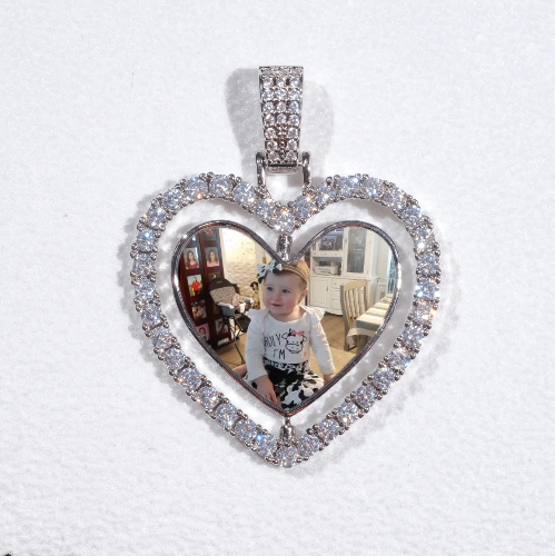 3D Spinning 2-Faced Heart Custom Picture Pendant