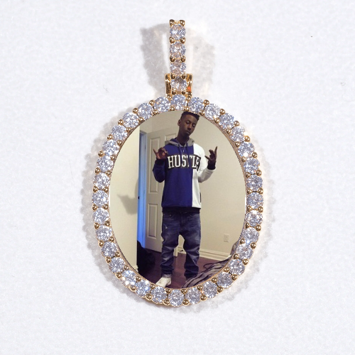 3D Oval Custom Picture Pendant