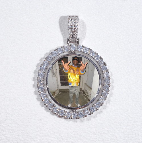 3D Spinning 2-Faced Custom Picture Pendant