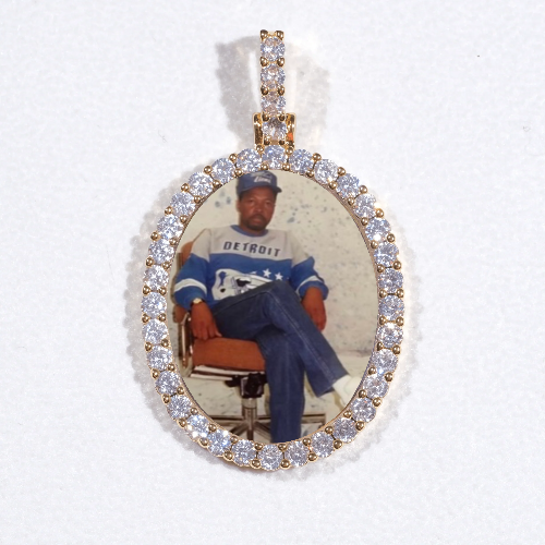 3D Oval Custom Picture Pendant