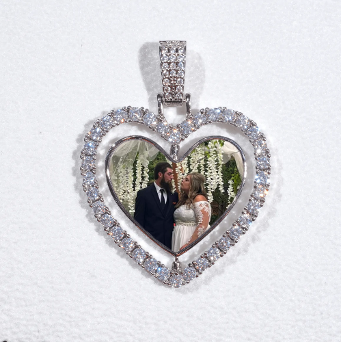 3D Spinning 2-Faced Heart Custom Picture Pendant