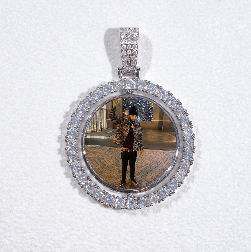 3D Spinning 2-Faced Custom Picture Pendant