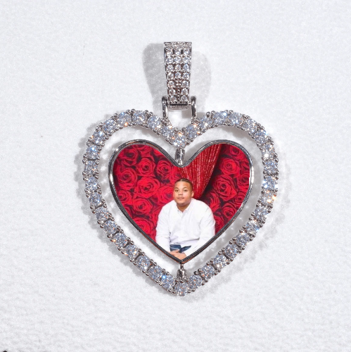 3D Spinning 2-Faced Heart Custom Picture Pendant