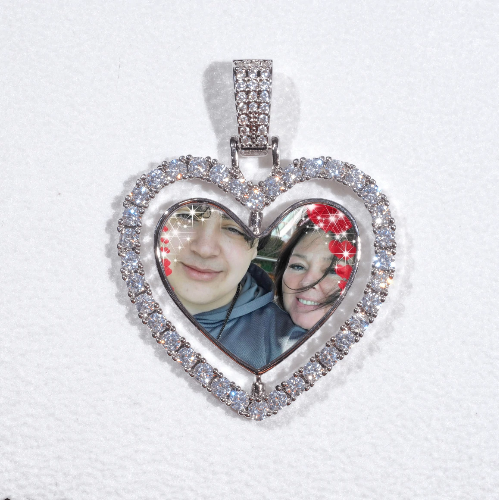 3D Spinning 2-Faced Heart Custom Picture Pendant