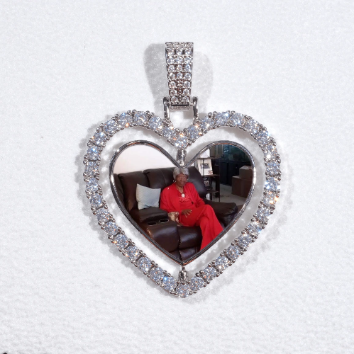 3D Spinning 2-Faced Heart Custom Picture Pendant