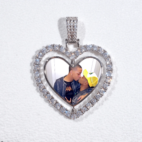 3D Spinning 2-Faced Heart Custom Picture Pendant