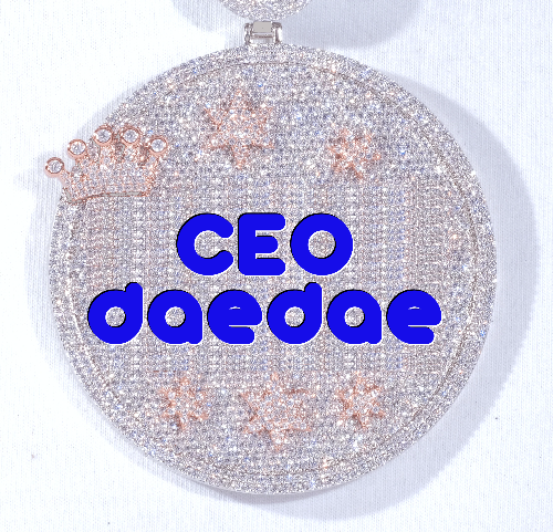 CUSTOM LETTER NECKLACE 3D BIG CROWN DISC