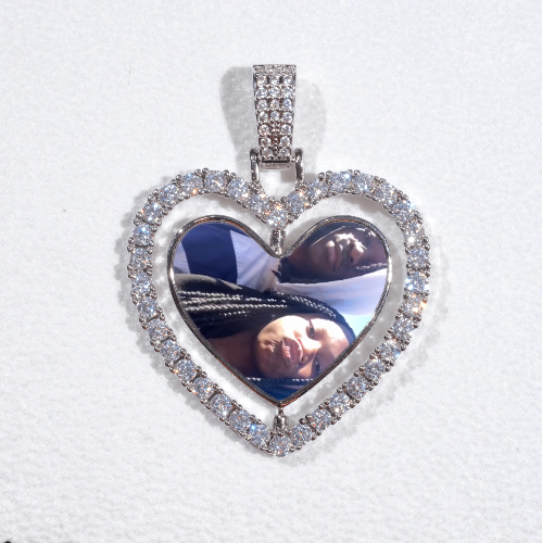 3D Spinning 2-Faced Heart Custom Picture Pendant