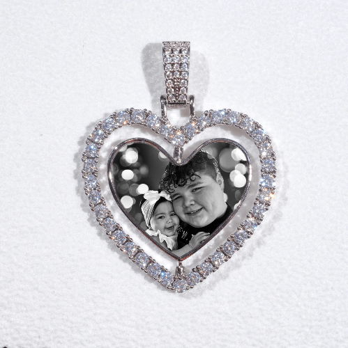 3D Spinning 2-Faced Heart Custom Picture Pendant