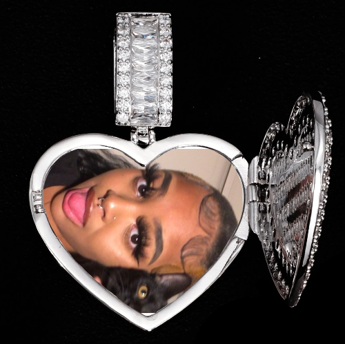 CUSTOM PICTURE PENDANT STYLE-8