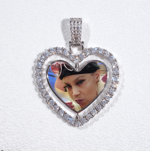 3D Spinning 2-Faced Heart Custom Picture Pendant