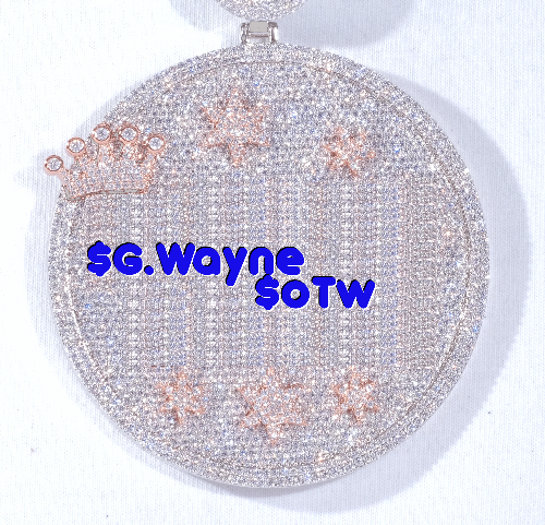 CUSTOM LETTER NECKLACE 3D BIG CROWN DISC