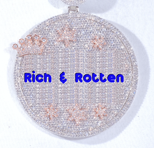 CUSTOM LETTER NECKLACE 3D BIG CROWN DISC