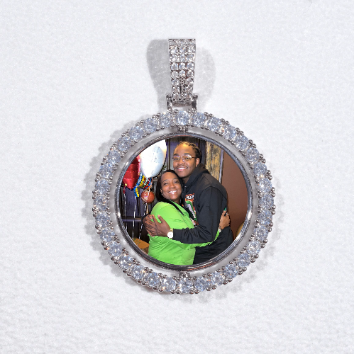 3D Spinning 2-Faced Custom Picture Pendant