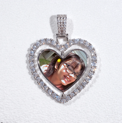 3D Spinning 2-Faced Heart Custom Picture Pendant