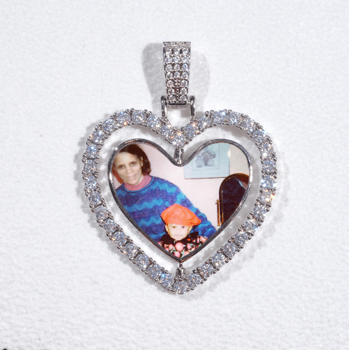 3D Spinning 2-Faced Heart Custom Picture Pendant