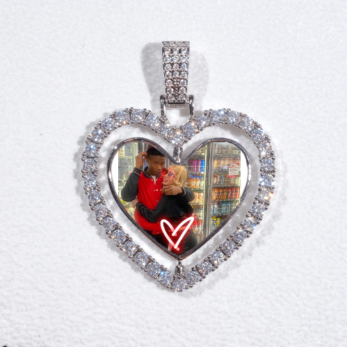 3D Spinning 2-Faced Heart Custom Picture Pendant