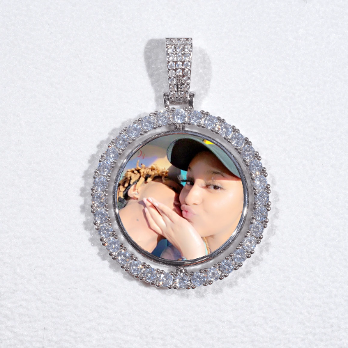 3D Spinning 2-Faced Custom Picture Pendant