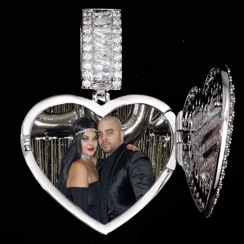 CUSTOM PICTURE PENDANT STYLE-8
