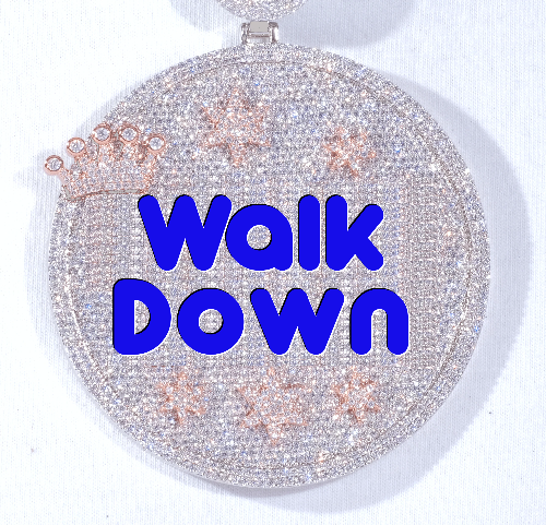 CUSTOM LETTER NECKLACE 3D BIG CROWN DISC