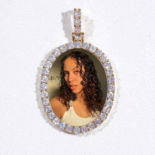 3D Oval Custom Picture Pendant