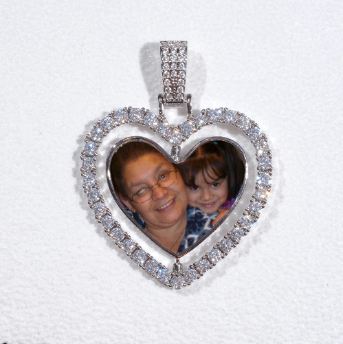 3D Spinning 2-Faced Heart Custom Picture Pendant