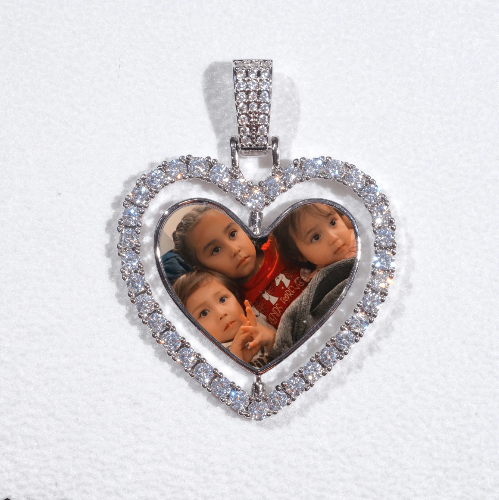 3D Spinning 2-Faced Heart Custom Picture Pendant